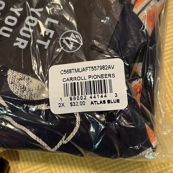 Carroll University Pioneers Shirt  - Picture 5 of 6